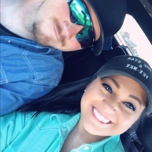 Meet your Posher, Kacie